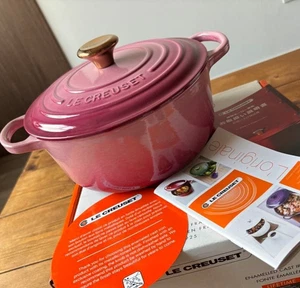 Manopola Le Creuset Signature Cocotte Rondo 20 cm 2-3/4 qt bacche oro rosa ghisa - Foto 1 di 12