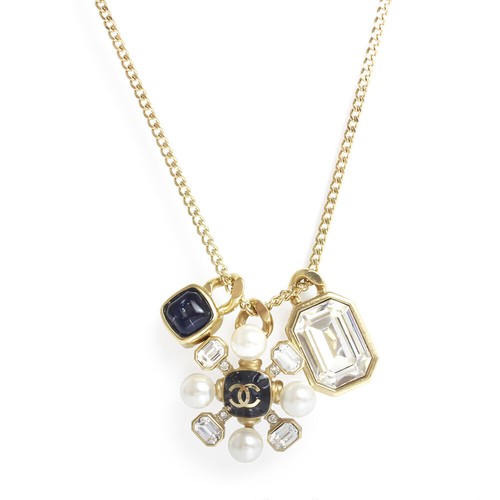 CHANEL Coco Cc Logo Perle Colore Bijou Pietra Ciondolo Collana Navy AB9305