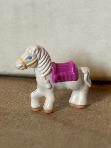 POLLY POCKET BLUEBIRD 1995 '' BELLEZA ÁRABE " FIGURA DE CABALLO SOLAMENTE ~ Buen estado - Imagen 1 de 7