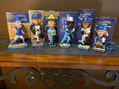 Milwaukee Brewers Retro Variant SGA Bobbleheads Pick Your Favorite Bobblehead Cover