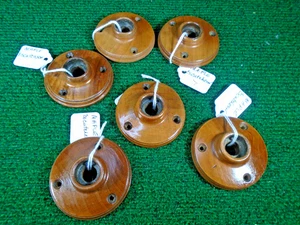 UN ESCUDO/ROSETA PERILLA PUERTA ARCE 2 1/4" - ORIGINAL RESTAURADO (42123) - Imagen 1 de 5