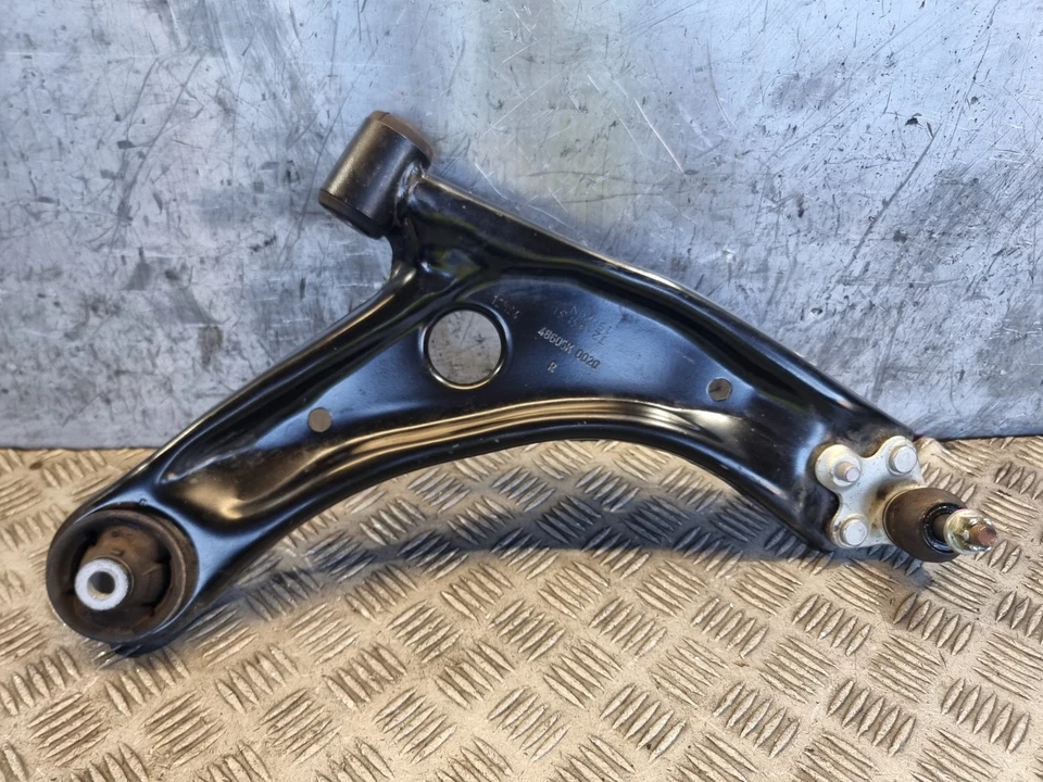 MAZDA 2 ГИБРИДНЫЙ РЫЧАГ УПРАВЛЕНИЯ ПОПЕРЕЧНЫМ РЫЧАГОМ ПЕРЕДНИЙ ПРАВЫЙ 48605K0020 ХЭТЧБЕК YARIS 21-25 - Изображение 1 из 4