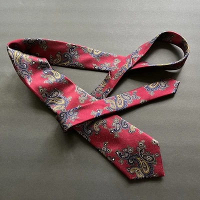 *Envío GRATIS* Corbata de seda italiana Damon Borgoña Cachemira Hecha en EE. UU. Foto 1 de 4