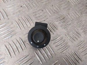 Bouton Réglage rétroviseur électrique - RENAULT CLIO I (1) De 03-1996 à 08-1998 - Imagen 1 de 3
