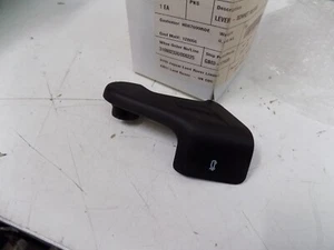 Genuine Land Rover Discovery 5 Bonnet Release Handle LR083192 - Picture 1 of 1