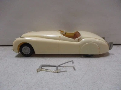 Modelo plástico Jaguar Foto 1 de 4