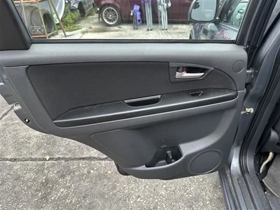 SX4       2008 Door Trim Panel Rear 1134231 Foto 1 de 4