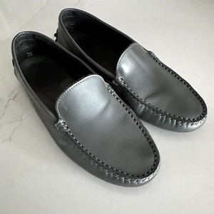 TODs Gommino Driving Shoes Women's 35 (5) Pewter Gray Metallic Moccasins - Picture 1 of 8