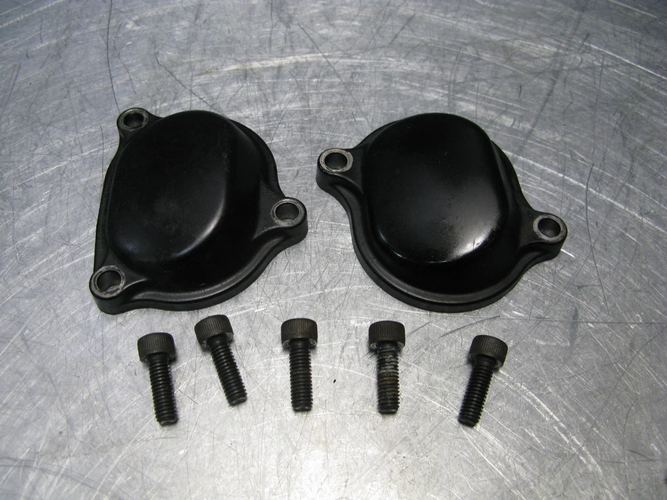 Yamaha XT200 XT 200 1983 83 Rocker Covers Caps + Bolts OEM Factory Original  - Изображение 1 из 3