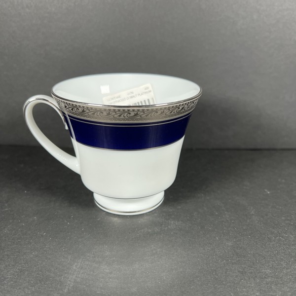 Cuisinart Grind Central Coffee Grinder Base Only DCG-12BC Works Tested Photo Related