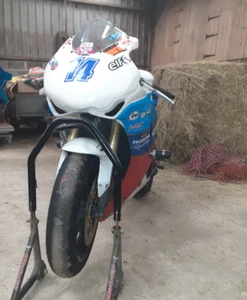 HONDA CBR 1000RR 2002 TRACK BIKE - Picture 1 of 7