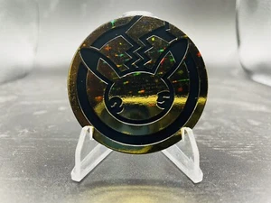 Pikachu 25th Anniversary Celebrations Holo Gold & Black Pokemon TCG Jumbo Coin - Picture 1 of 2