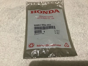 Genuine Honda Acura OE Grommet Screw (5Mm) 90662-SB2-003 - Picture 1 of 3