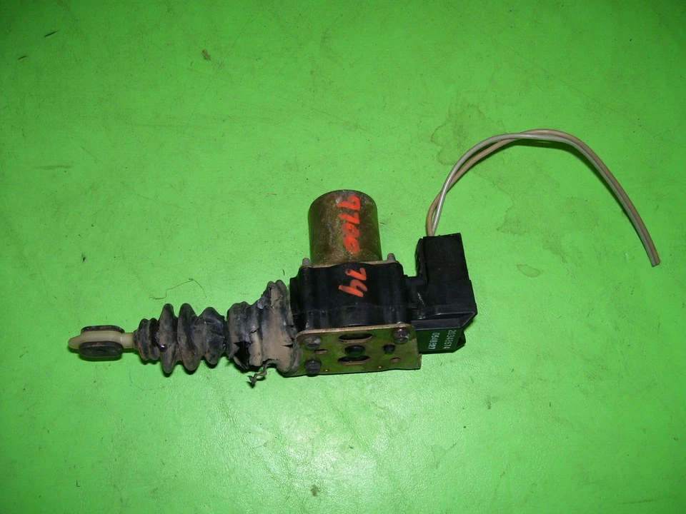 Actuador de cerradura de puerta eléctrico 85 Oldsmobile Toronado DERECHO OEM probado Foto 1 de 1