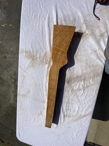 BEAUITFUL curly English Walnut 325 Gunstock Blank Kiln Dried - Picture 1 of 12