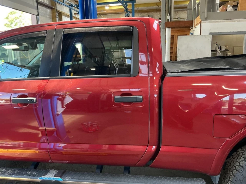 Driver Left Rear Side Door Fits 16-23 TITAN XD 2215477 Foto 1 de 1