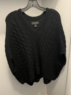 Poncho Suéter ST JOHN KNITS - Talla M/L Negro Tejido con Cable Foto 1 de 2