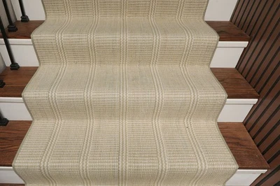 Multi Size Handmade Wool Stair/Hallway Runner 31 inch Wide Upto 40 feet Length - Image 1 of 4