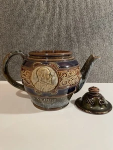 1902 Royal Doulton King Edward VII Coronation Teapot - Picture 1 of 11