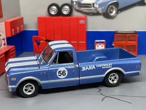 1967-1972 Chevy C10 Pickup Long Bed Blue Dana Chevrolet 1/64 Diorama Model - Picture 1 of 6