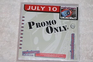 Promo Only Mainstream Radio July 2010 VG+ USA CD Taio Cruz Kelly Rowland Iyaz - Foto 1 di 2