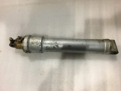 Beechcraft Shock Absorber Beech 18 Assembly P/N 404-188612 As Removed  - Image 1 of 4