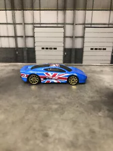 Hot Wheels 1992 Great Britain Flag Flyers Car - Picture 1 of 6