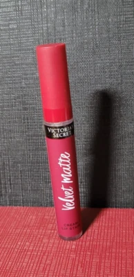 Victoria's Secret Velvet Matte Cream Lip Stain Seduced New Never Opened - Image 1 of 3
