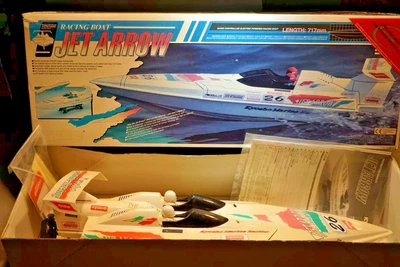 vintage KYOSHO Speedboot JET ARROW mit E-Motor in originaler Box - Bild 1 von 4