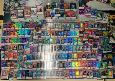 Yugioh, Sammlung mit ca. 4500 Karten, Holos und Staples alles im top Zustand!! - Bild 1 von 4