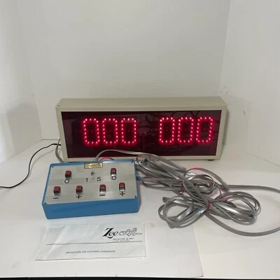 Zee Craft Wired Scoreboard with Carrying Case - Изображение 1 из 4