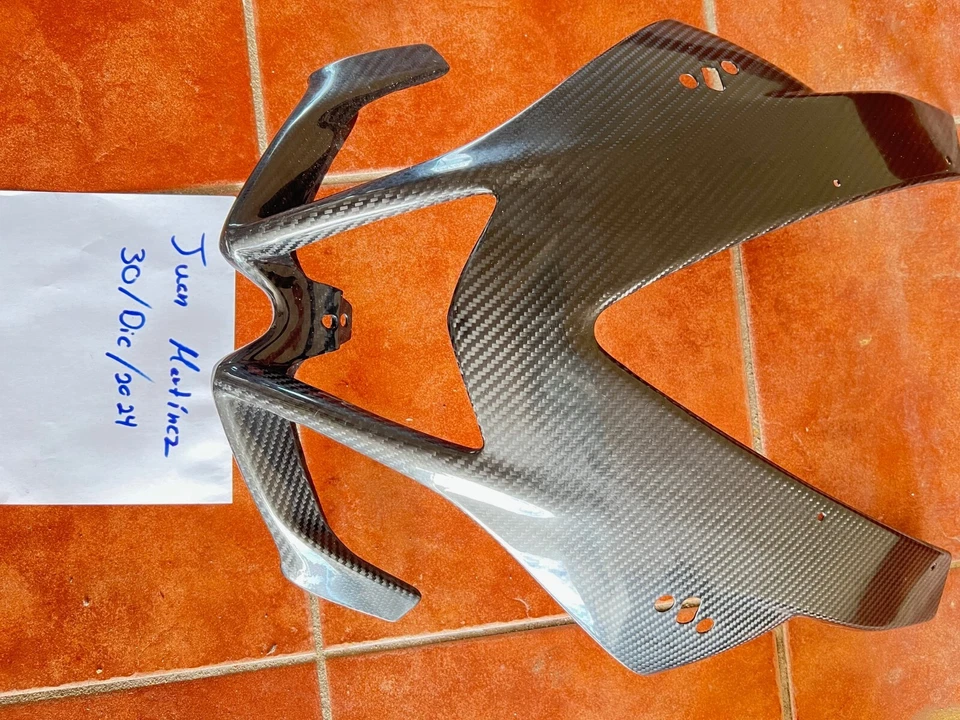 Carenado delantero Aprilia RSV4 RR/RF 2016-2019 100 % fibra de carbono completa Foto 1 de 1