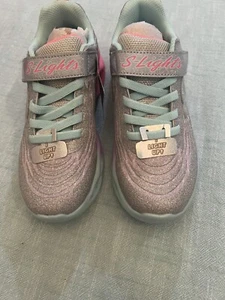 Girls Skechers Kids Twisty Brights-Color Radiant Sneaker Silver/Multi 3 - Picture 1 of 10
