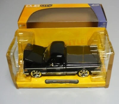 CHEVY CHEYENNE 1972 - SCALA 1:24 JADA TOYS - Immagine 1 di 3