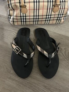 Burberry Pattern Leather/PVC Buckle Flip Flop Women’s Sandals Size 39 US 8.5 - Picture 1 of 8