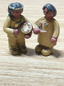 Navajo indian miniature figurines  1992 CD  dollhouse Carlson Dolls Vintage - Picture 1 of 7