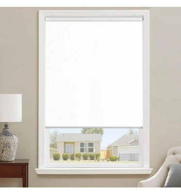 Paquete de 2 cortinas enrollables inalámbricas ChrisDowa Blackout blancas aislantes térmicos UV 48x72 Foto 1 de 3