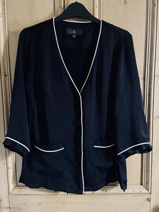 Missguided Black Satin Kimono Style Blouse Top - SIze 6 - Picture 1 of 7