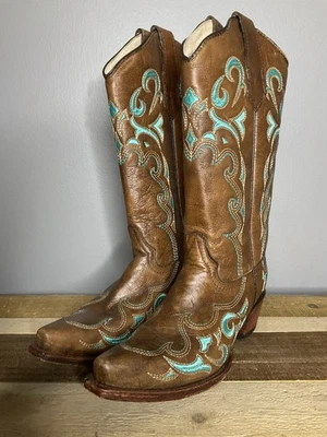 Bota ocidental bordada marrom/turquesa tamanho 7,5 M círculo G feminina - Imagem 1 de 4