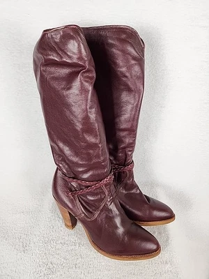 BOTA DE CUERO TRENZADO DINGO ACME de colección para mujer 6,5 Borgoña Burdeos 15" de alto Foto 1 de 4