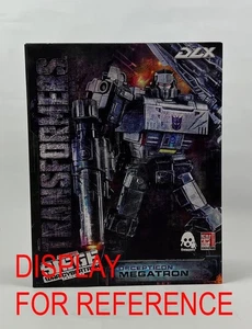 ThreeZero Transformers War for Cybertron: Megatron DLX Sammelfigur - Bild 1 von 9