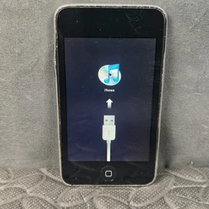 Apple A1288 iPod Touch 2nd Generation Phone 8GB Silver Chrome Metallic - Picture 1 of 11