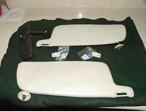 Volvo 1993 240 Wagon Left & Right Sun Visor Pair No Pockets. New Clips & Mirror. - Picture 1 of 7