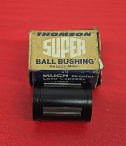Thomson Super 8 Linear Ball Bearing Bushing - NEW - Picture 1 of 3