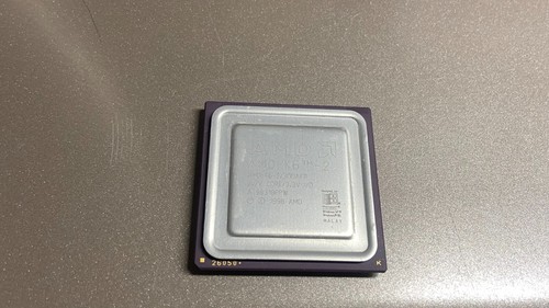 Foto 1 di 3