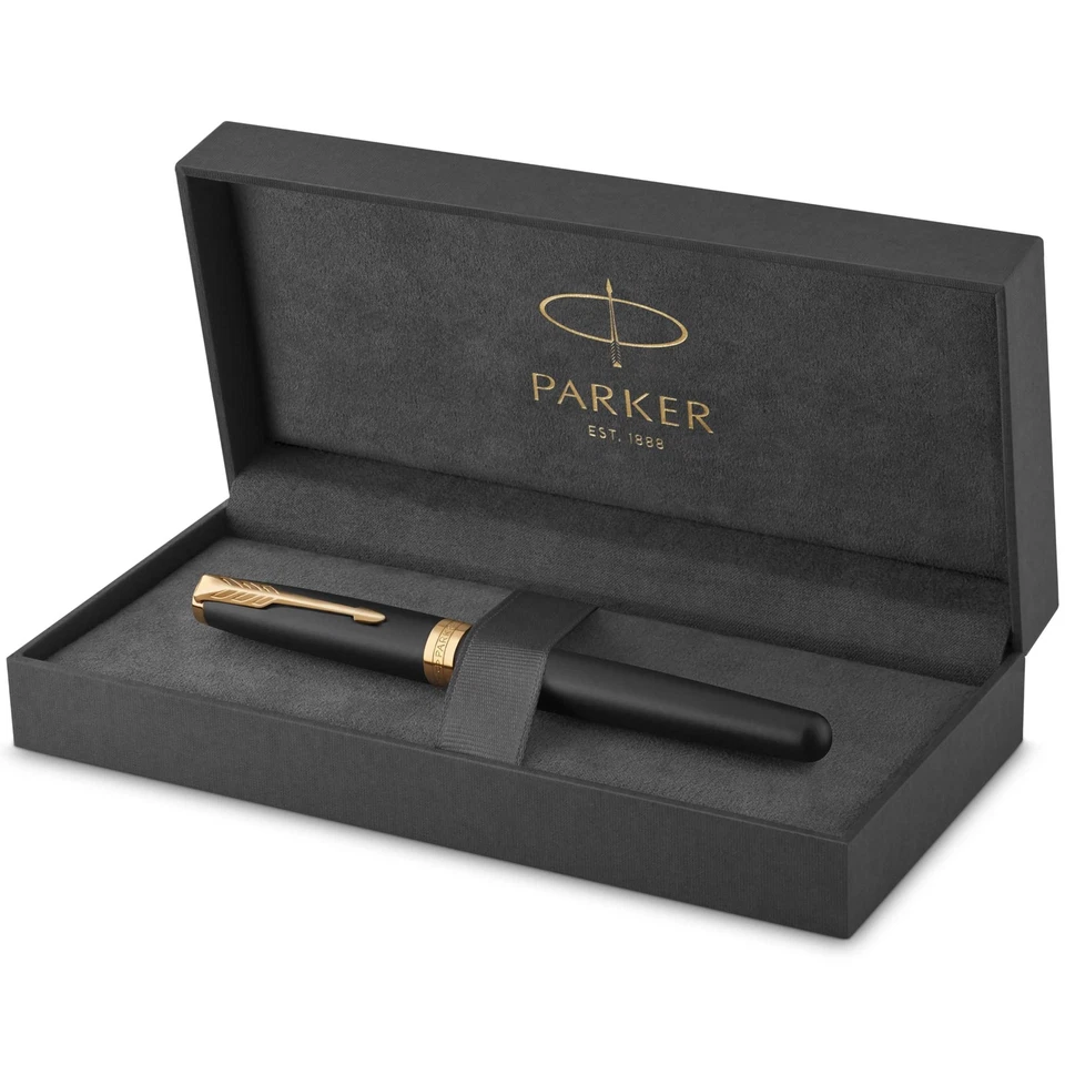 Parker Sonnet Fountain Pen Lacquer Gold Trim Black 1931517 M