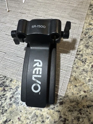 Revo SR-1500 Dual Grip Shoulder Support Rig, Shoulder Pad Only - Image 1 of 4
