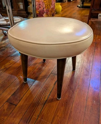 Vintage MCM White Round 16" Vinyl Ottoman Foot Stool Tapered Wooden Legs 1960's - Image 1 of 4