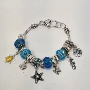 Blaue Glasperlen Metall Hänger Bettelkette Armband Silberfarben Strand Ozean Motiv - Bild 1 von 5