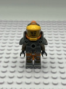 LEGO Series 12 Collectible Minifigures 71007 -Space Miner - Picture 1 of 1